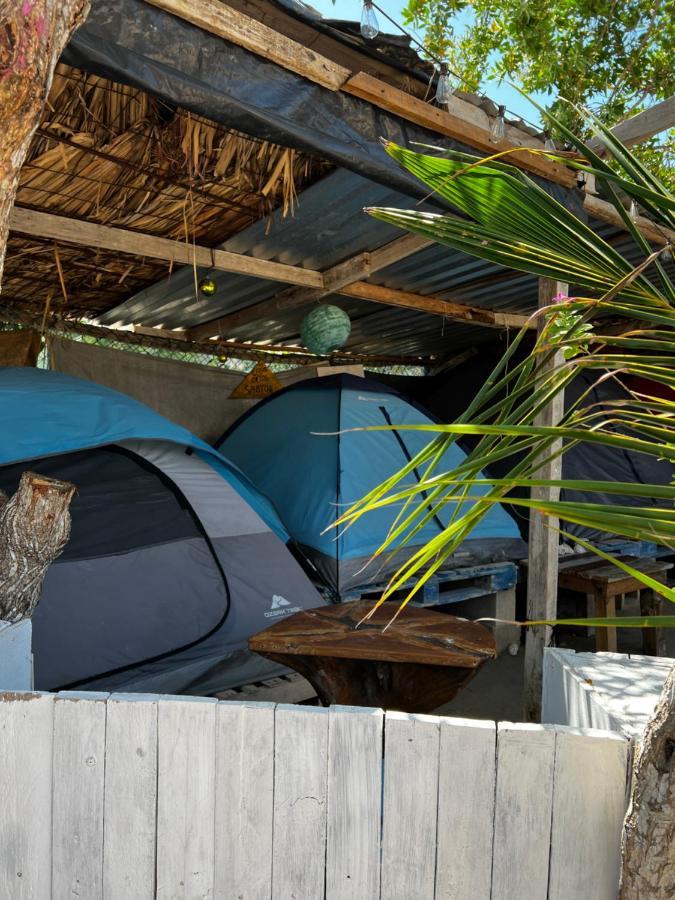 Casa De Los Santos Camping Y Eco Cabanas Isla Holbox Exterior photo